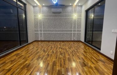 Luxury 1 Kanal Brand New Bungalow for Sale – Phase 7