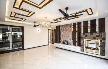 1 Kanal Brand New 5-Bed Bungalow for Sale – Phase 7