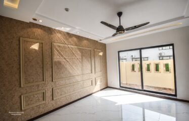 1 Kanal Brand New 5-Bed Bungalow for Sale – Phase 7